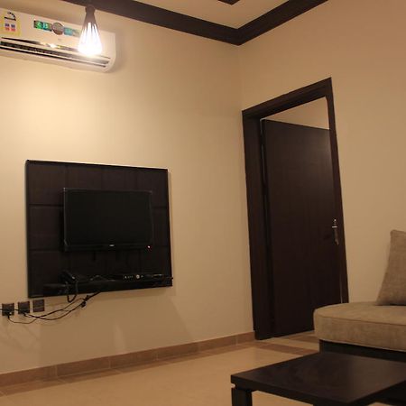 برج سلطانة للوحدات السكنية شهري Buraidah Habitación foto