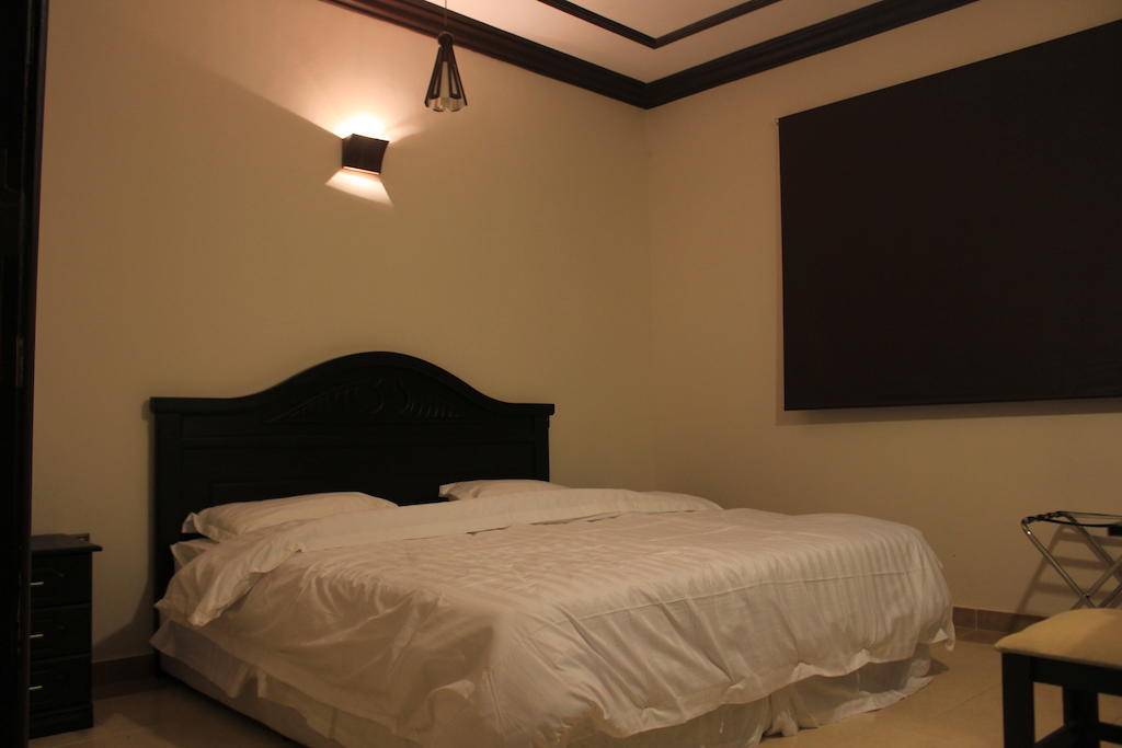برج سلطانة للوحدات السكنية شهري Buraidah Habitación foto